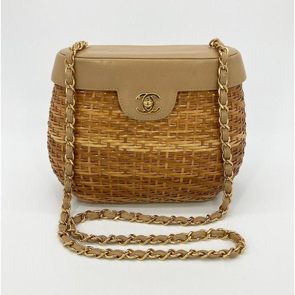 CHANEL RARE VINTAGE Wicker Basket Bag - Picture 2 of 9
